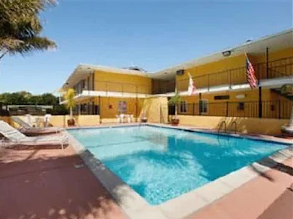 Travelodge Lompoc Facilities photo